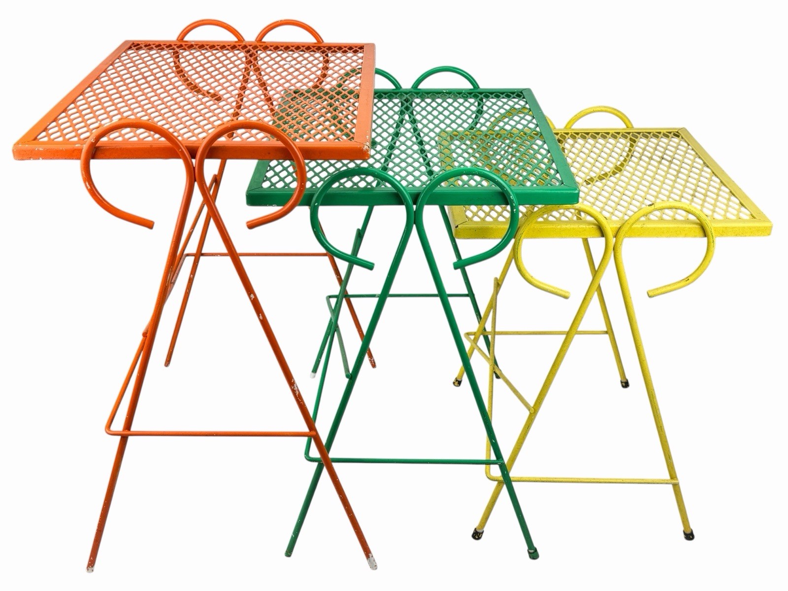 Vintage 1950s MCM Wrought Iron Mesh Salterini Style Nesting Side Tables Set Of 3