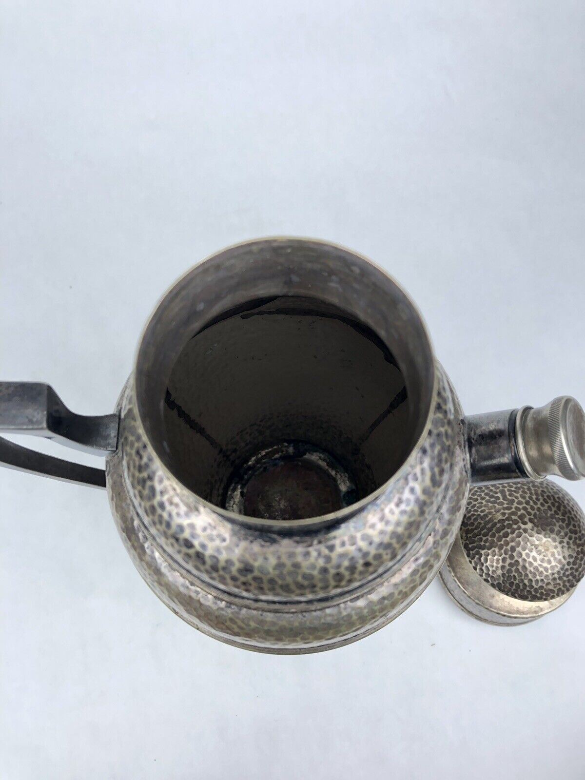 1920s BERNARD RICE’S SONS Apollo EPNS Hammered Silver Plate Cocktail Shaker 4361