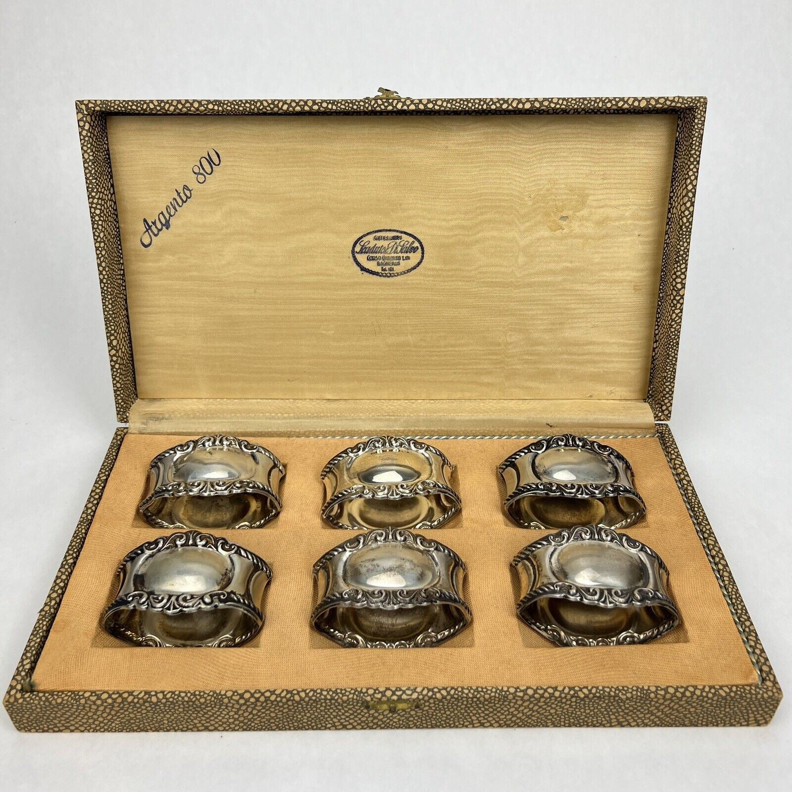 Antique Boxed Set of 6 ARGENTO 800 Italian SILVER Repousse Baroque Napkin Rings