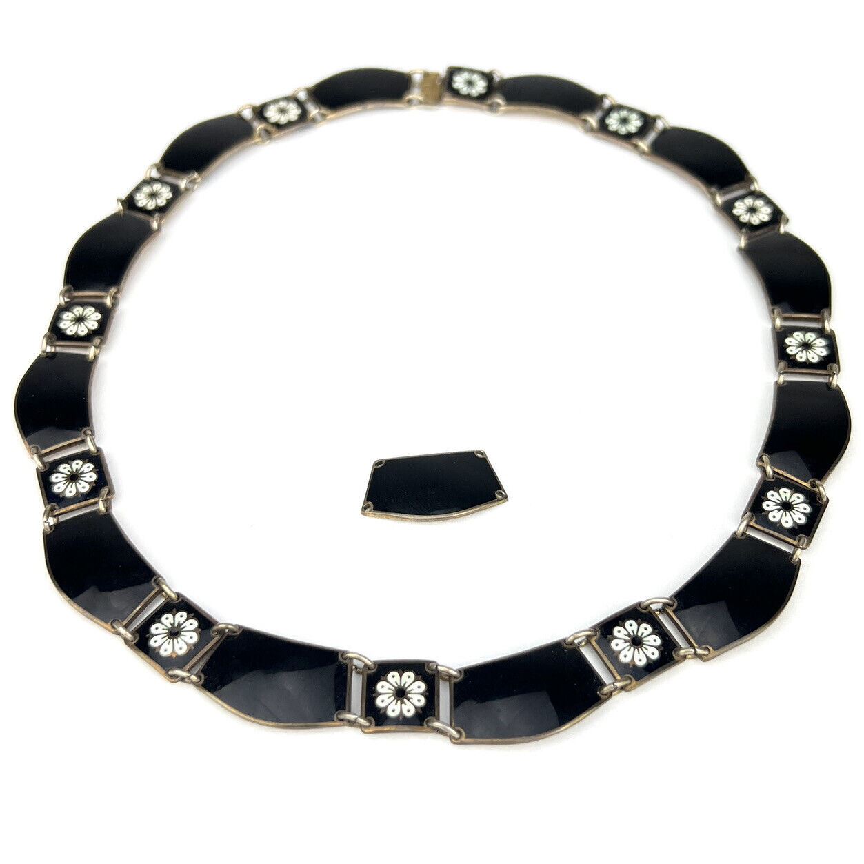 Vintage DAVID ANDERSON DA Norway Sterling Silver & Enamel Black NECKLACE
