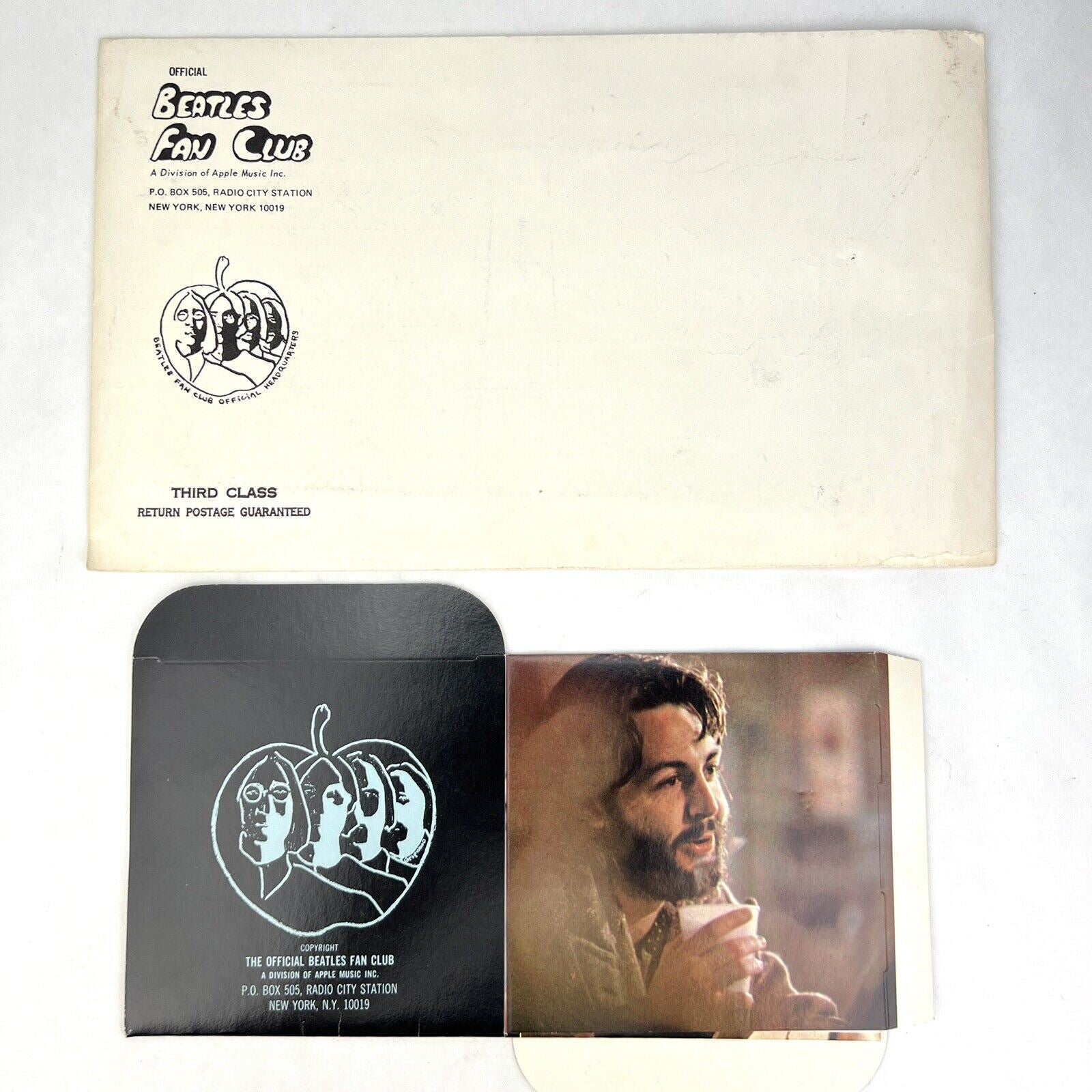 Vintage 1960’s BEATLES OFFICIAL FAN CLUB Cardboard Photo Box MINT w/ Envelope