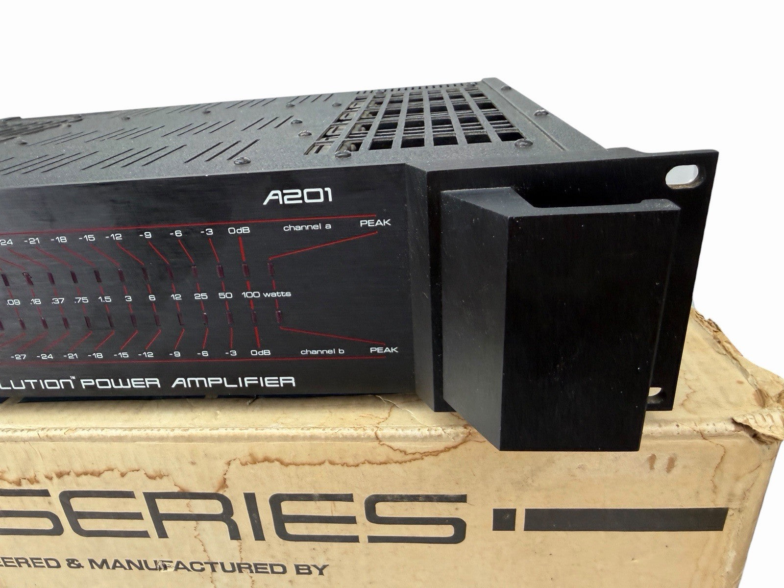 SAE A-201 A201 “01 Series” Dual High Resolution Power Amplifier VINTAGE IN BOX