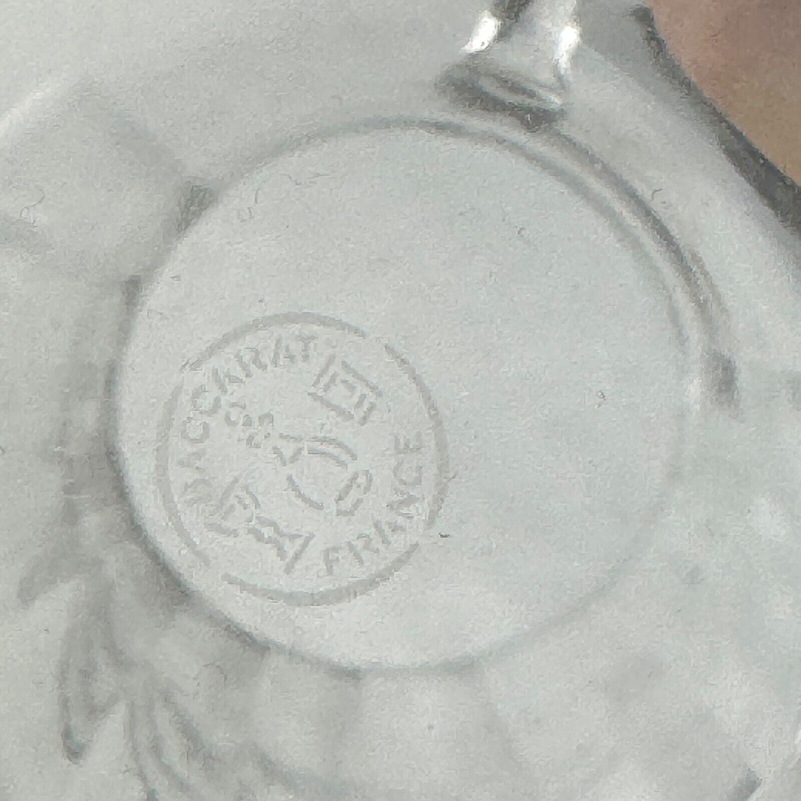 alt