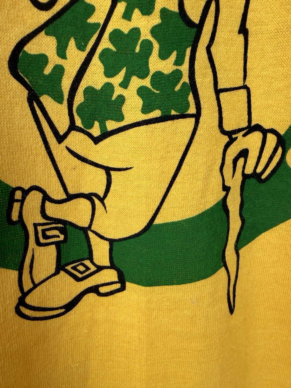 Vintage 1970’s Boston Celtics T-SHIRT Rare Original Medium NBA Basketball