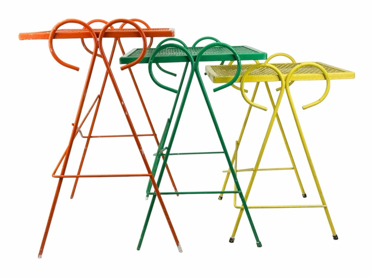 Vintage 1950s MCM Wrought Iron Mesh Salterini Style Nesting Side Tables Set Of 3