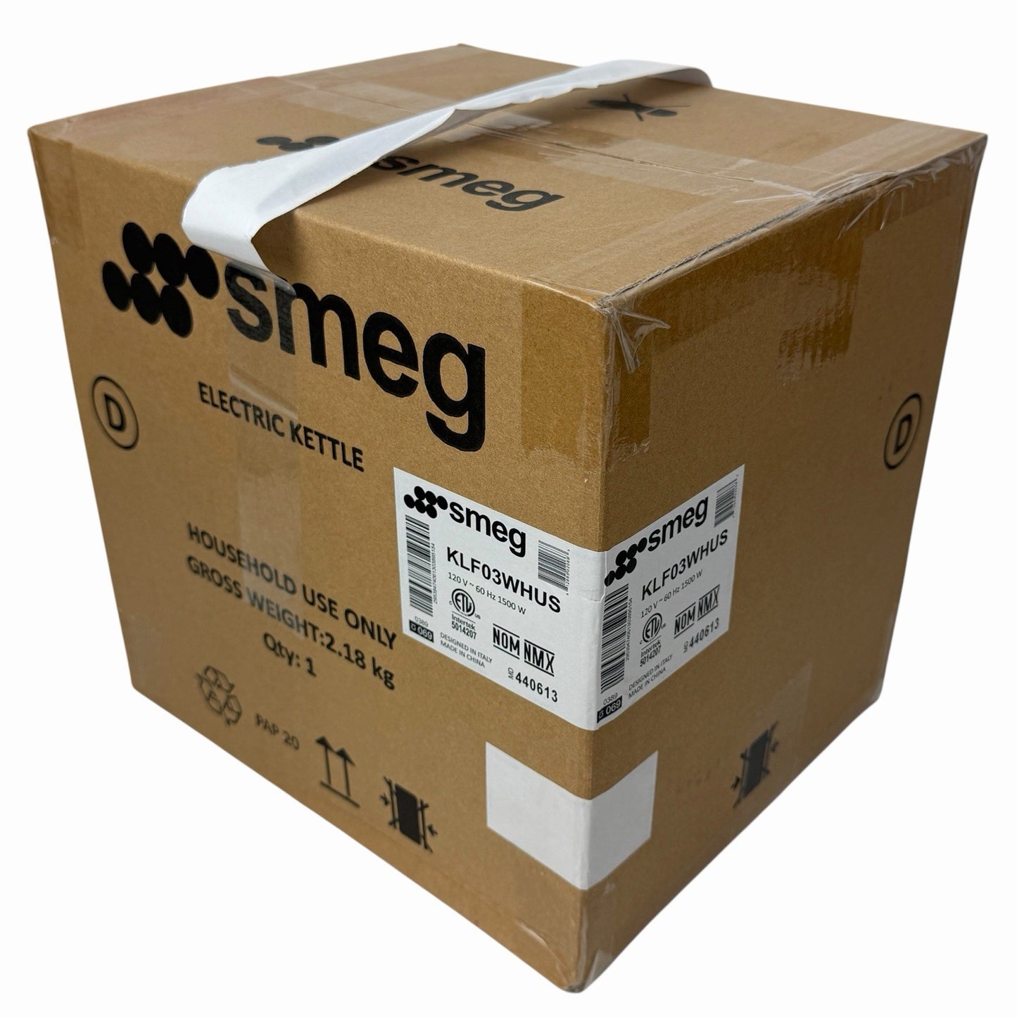 New SMEG 50's Retro Style 7 Cup Electric Water Kettle - White (KLF03WHUS)