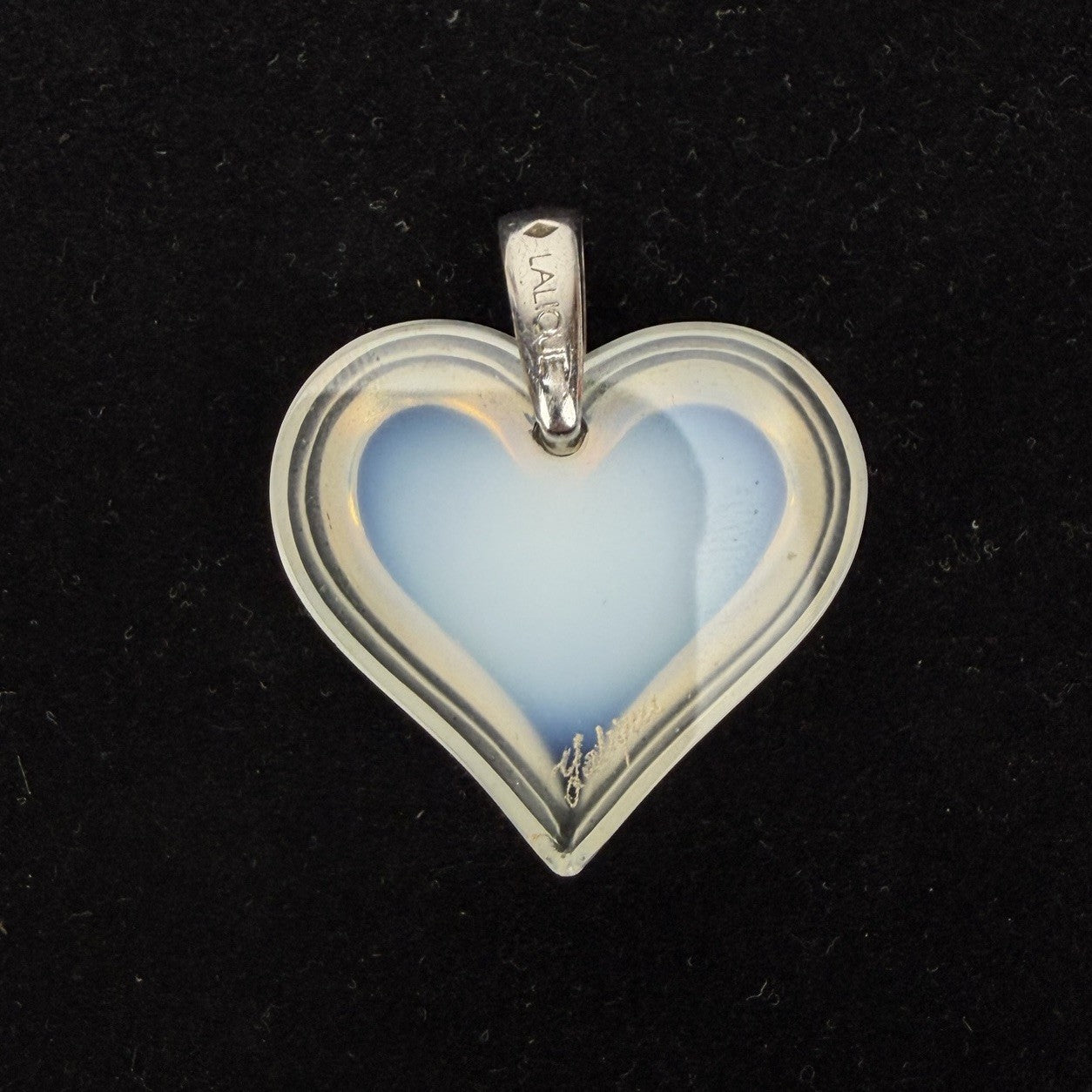 LALIQUE Coeur Opalescent White / Blue HEART PENDANT Crystal SILVER BALE Necklace
