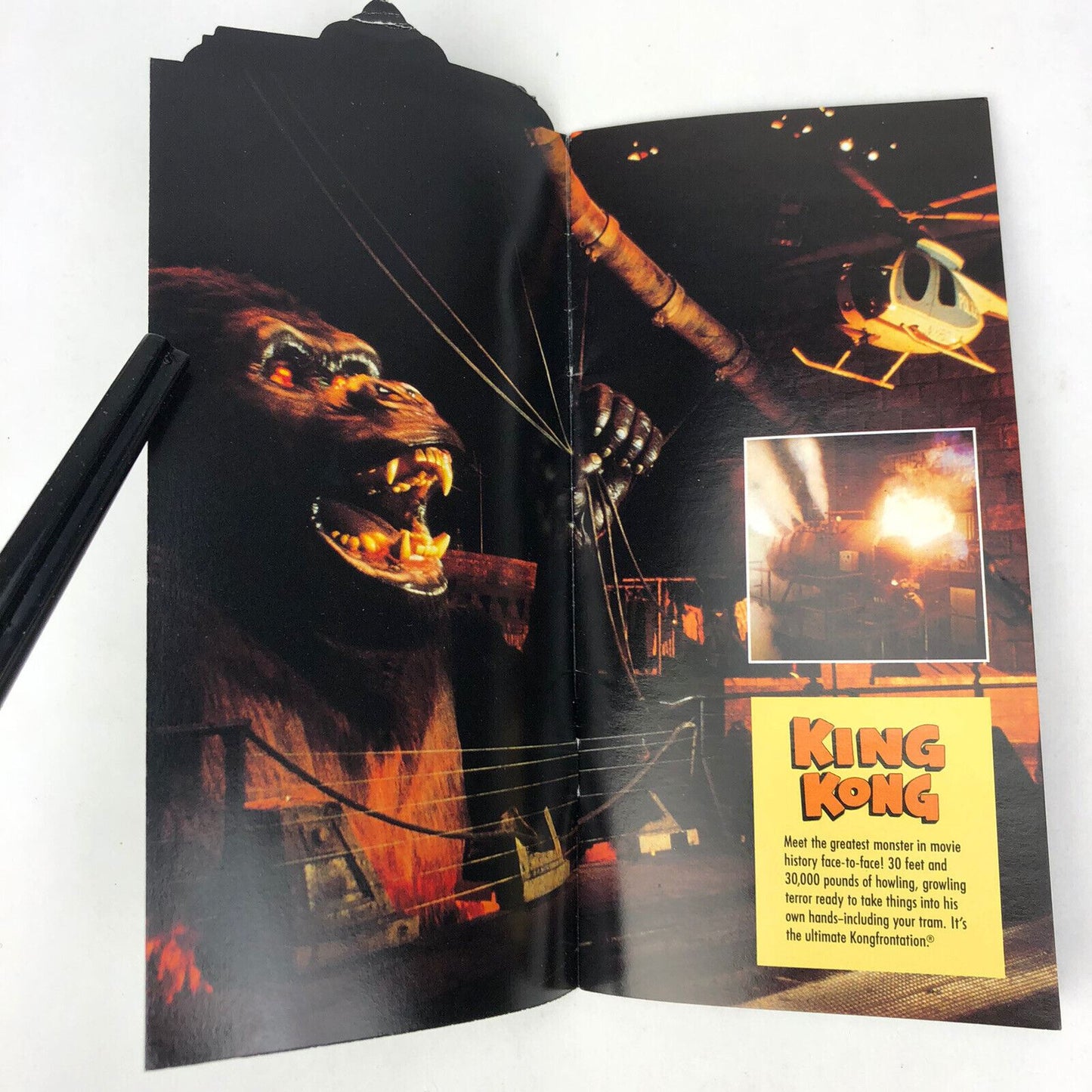 Vintage 1990 Universal Studios Hollywood Park Guide Souvenir Map Brochure JAWS