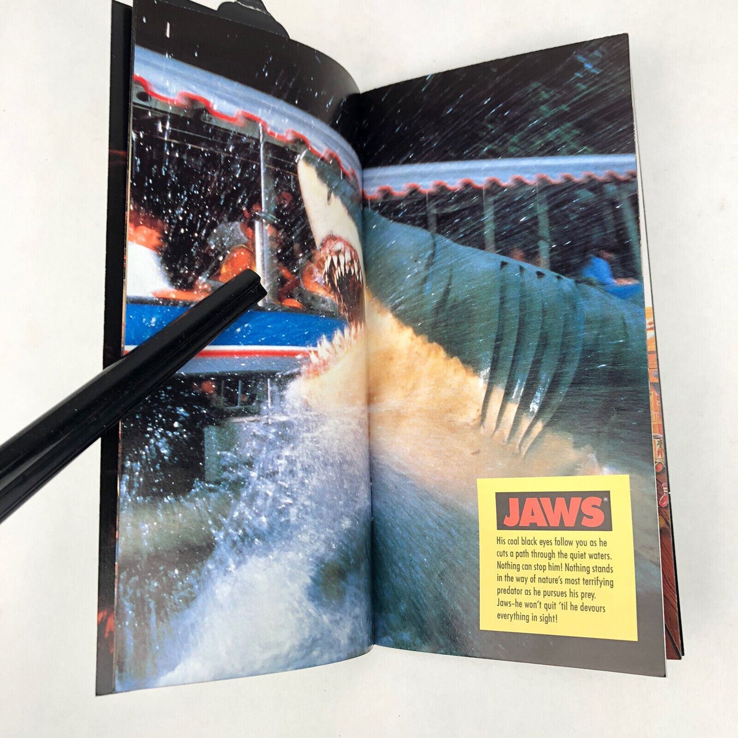 Vintage 1990 Universal Studios Hollywood Park Guide Souvenir Map Brochure JAWS