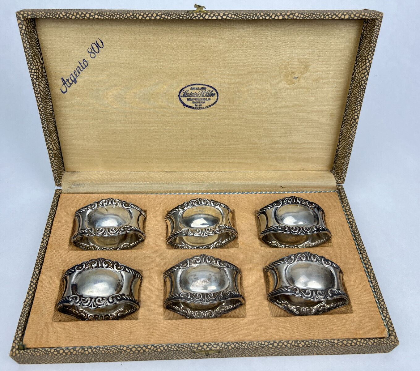 Antique Boxed Set of 6 ARGENTO 800 Italian SILVER Repousse Baroque Napkin Rings